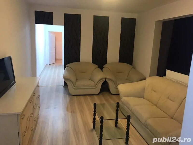 Berceni, Piata Covasna, apartament 3 camere.